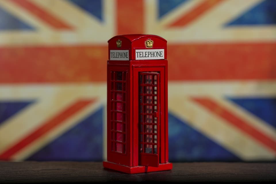Souvenirs de las icónicas cabinas telefónicas rojas de Londres