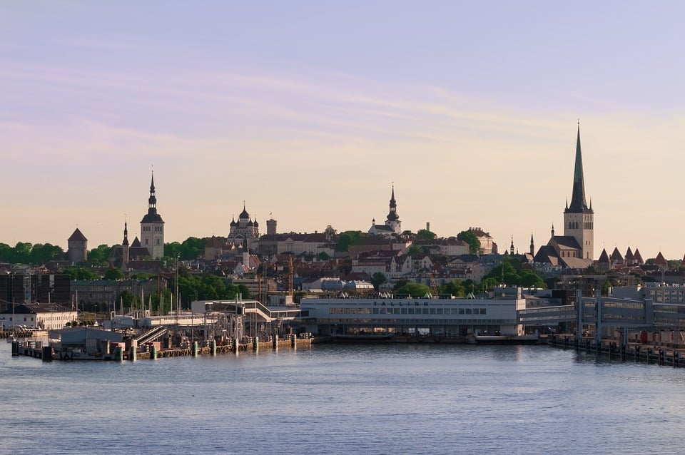 Vista panorámica de Tallin (Estonia)