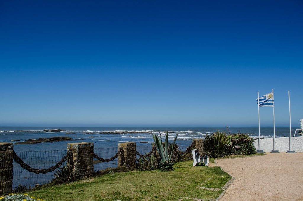 Playa y paseo marítimo de Montevideo