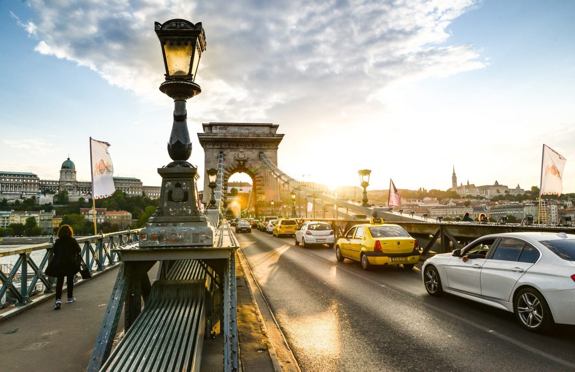 Puente de las cadenas de Budapest